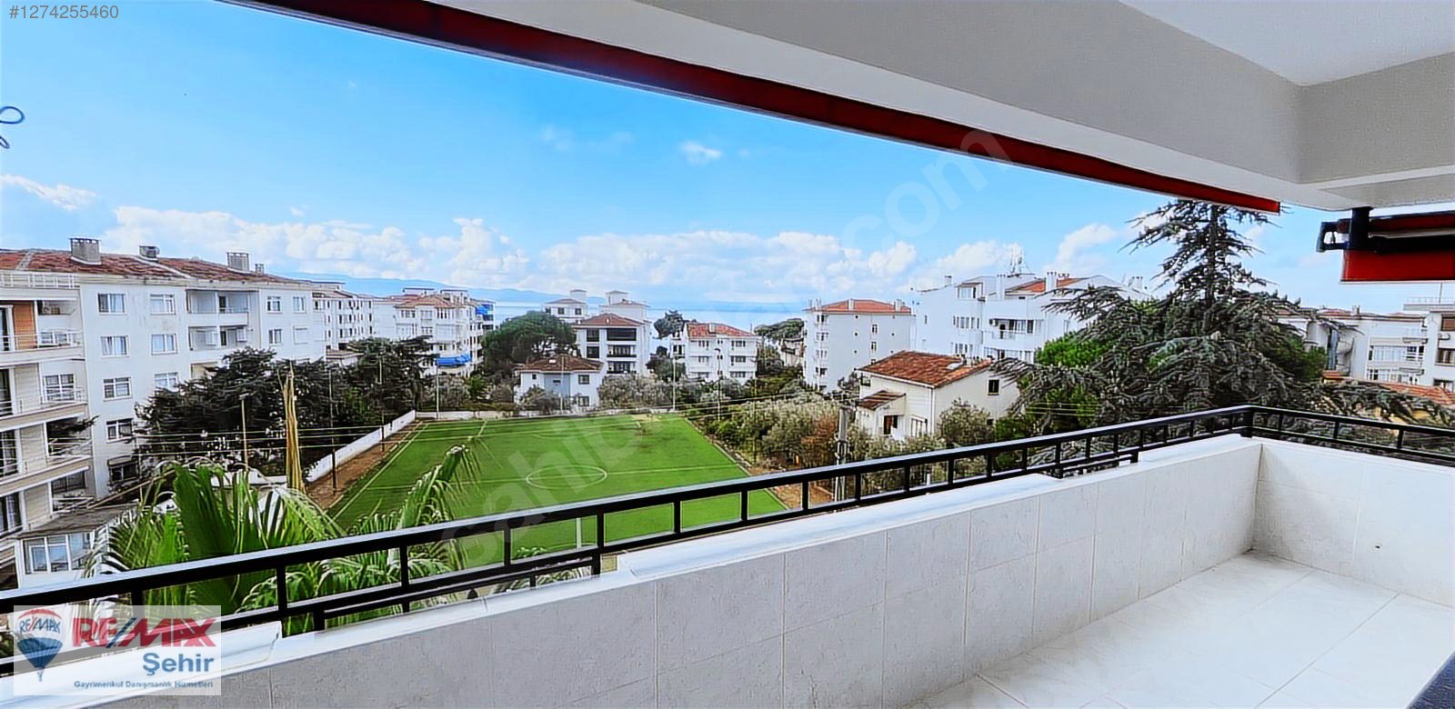 RE/MAX'TAN YILANDAR DA DENİZ MANZARALI PLAJA 200MT 2+1