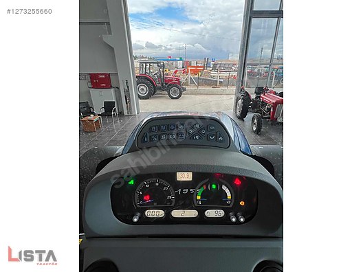 Machinery / Agricultural Machines / Tractors / New Holland / TR6.135S