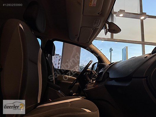 Vasıta / Minivan & Panelvan / Renault / Kangoo Multix / 1.5 dCi Extreme