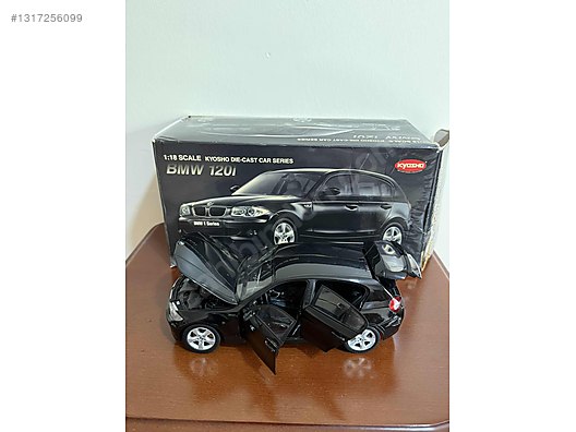 Kyosho Diecast Model 1:18 BMW Araba - 1317256099