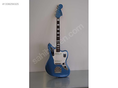 Fender MIJ Jaguar Lake Placid Blue Matching Headstock on