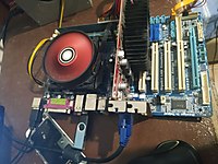 Gigabayt h55 anakart işlemci Xeon x3430 1 GB ekran kartı #1283256485