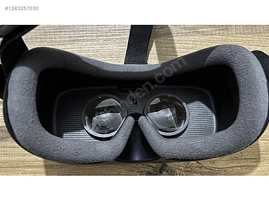 Used & Brand New Items / Cell Phones & Accessories / Wearable Technology / Smartglasses