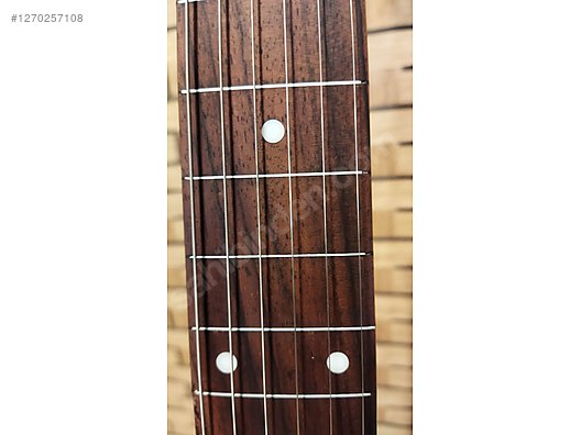 İkinci El ve Sıfır Alışveriş / Müzik / Müzik Aletleri / Telli Çalgılar / Gitar / Elektro