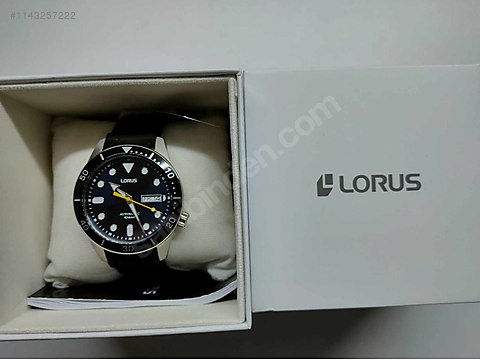 Lorus rs931ax9 hot sale