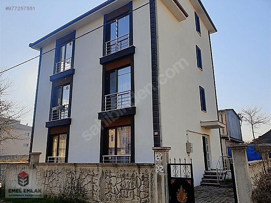 emel emlaktan aziziye mah acil karsisinda 80m2 2 1 kiralik daire kiralik daire ilanlari sahibinden com da 977257551
