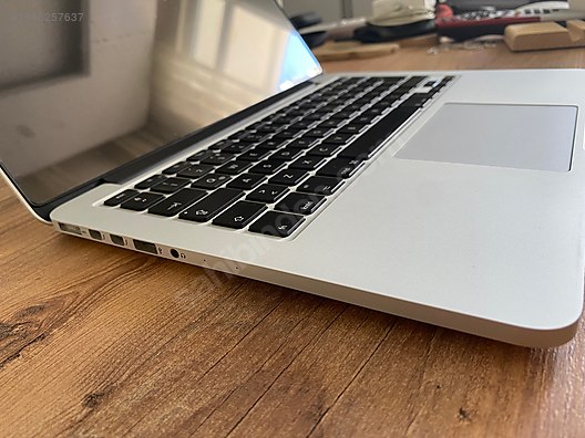 Apple Macbook / MacBook Pro (Retina, 13-inch, Early 2015