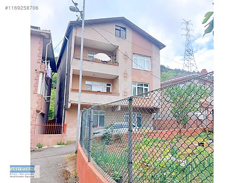 SARIYER RUMELİKAVAĞINDA 150M2 ARSA İÇİNDE 4 KATLI...
