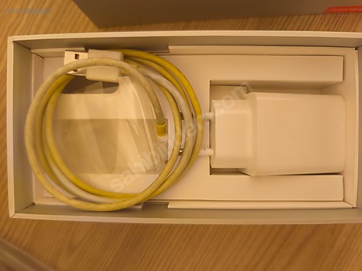 Used & Brand New Items / Cell Phones & Accessories / Cell Phones / Xiaomi / Mi 9