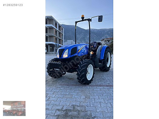 Machinery / Agricultural Machines / Tractors / New Holland / TD4.78B