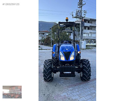 Machinery / Agricultural Machines / Tractors / New Holland / TD4.78B