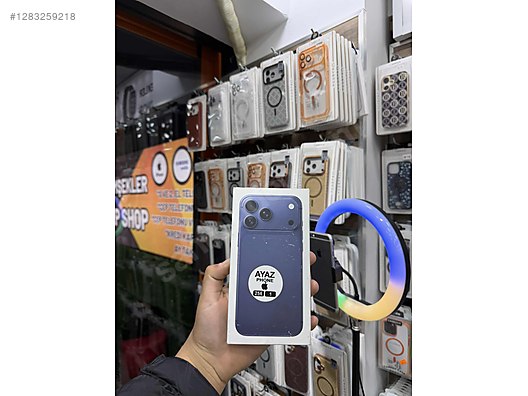 Used & Brand New Items / Cell Phones & Accessories / Cell Phones / Apple / iPhone 17 Pro Max