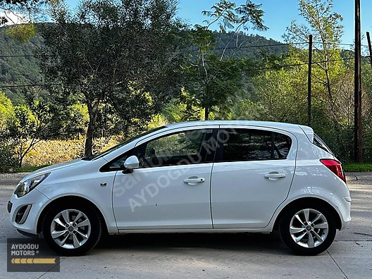 Vasıta / Otomobil / Opel / Corsa / 1.4 / Enjoy