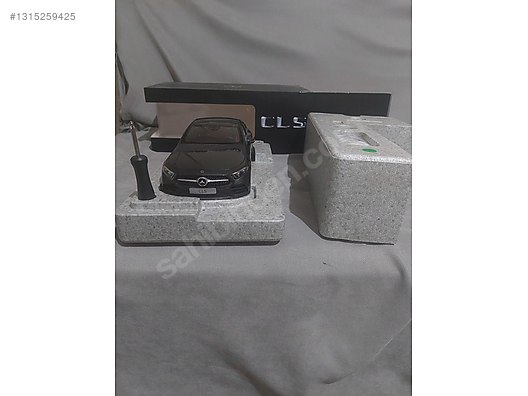 Norev Diecast Model 1:18 Mercedes Benz Araba - 1315259425