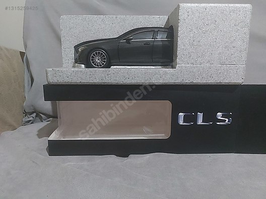 Norev Diecast Model 1:18 Mercedes Benz Araba - 1315259425