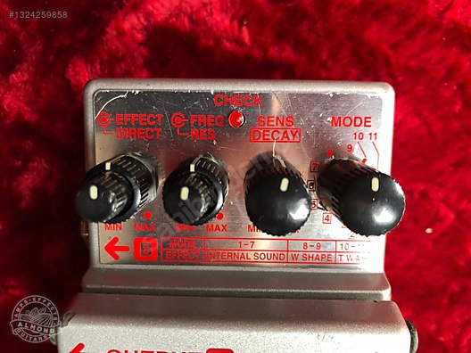 Boss Bass Synthesizer SYB-3 - Efekt Pedalı ve Diğer Enstrüman Yan