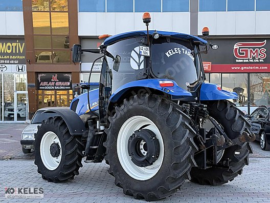 Machinery / Agricultural Machines / Tractors / New Holland / TR6.140