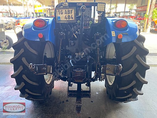 Machinery / Agricultural Machines / Tractors / New Holland / TD4.90B