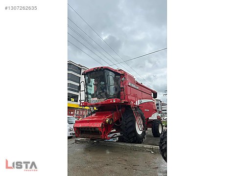 USTA TRAKTÖRDEN 2003 LAVERDA BİÇERDÖVER 21.50 LXE - biçerdöver
