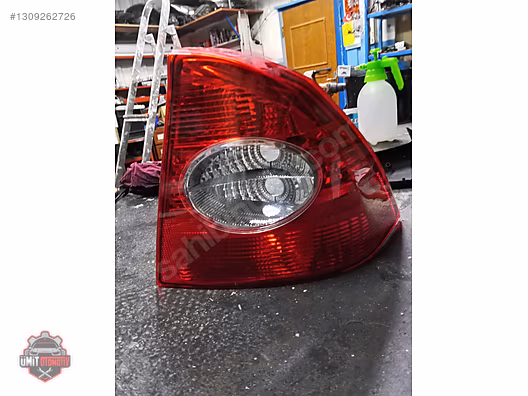 FORD FOCUS SAĞ STOP ÇIKMA ORİJİNAL