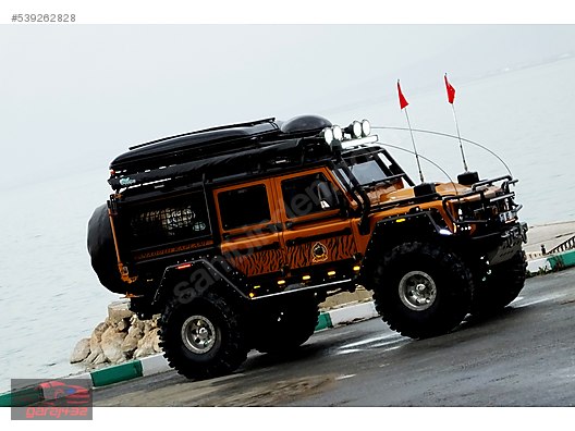 land rover defender 130 2 5 td