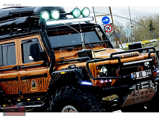 land rover defender 130 2 5 td