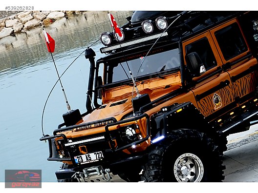 land rover defender 130 2 5 td