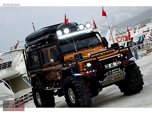 land rover defender 130 2 5 td
