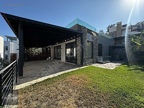 GÜNDOĞAN KÜÇÜBÜKTE DENİZE 200M SATILIK İKİZ VİLLA