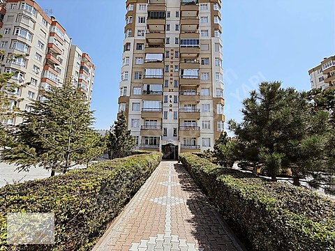 BOSNA KOMEK KARŞISINDA 3+1 KİRALIK DAİRE