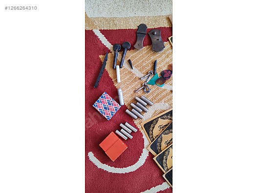 Used & Brand New Items / Antique / Instruments / Antique Stringed Instruments