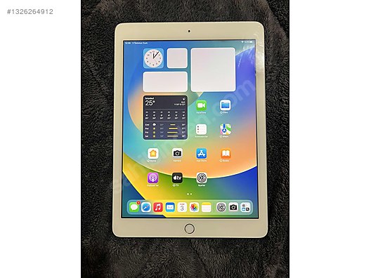Apple iPad 5 32 GB Tablet - 1326264912