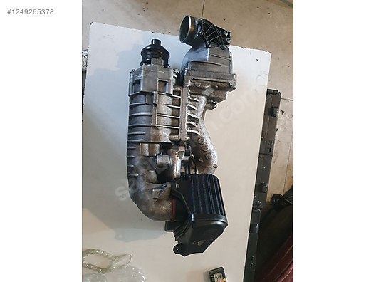 中古メック　2台 Cars & SUVs / Engine / A2710902680 Mercedes 271 Kompresör on