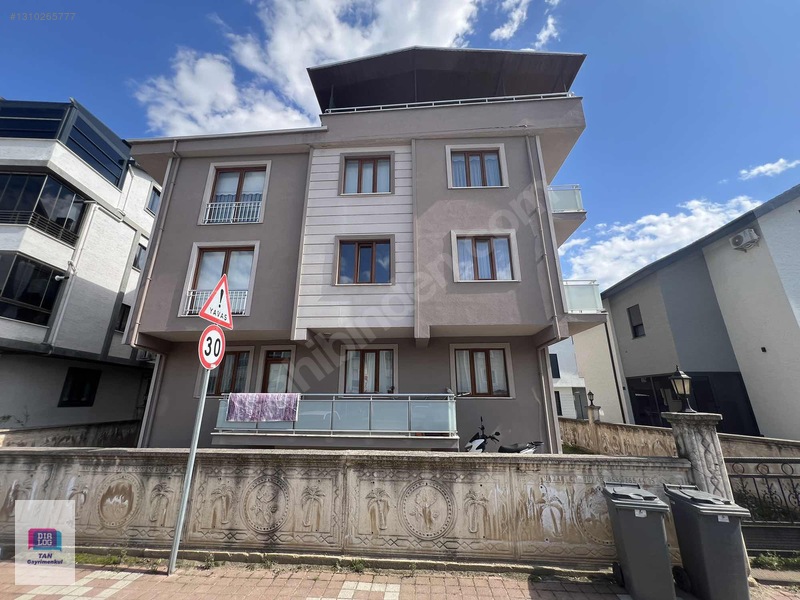 DİALOG TAN GM'DEN ÇEVREYOLU DİBİ 3+1 ARAKAT DAİRE