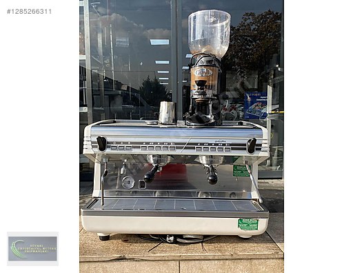 Nuova Simonelli Appia Life II Yüksek Kaşıklı Tam Otomatik Kahve - Bar ...