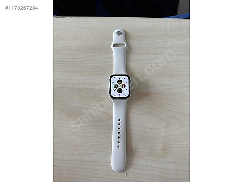 Apple Watch Series 5 44mm at sahibinden 1173267284