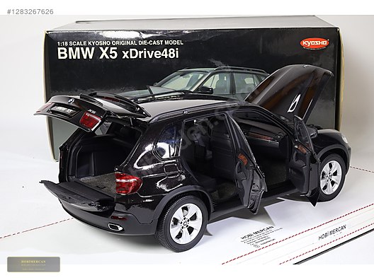 Kyosho Diecast Model 1:18 BMW Araba - 1283267626