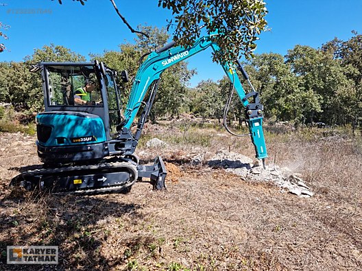 Machinery / Heavy Equipment / For Sale / Excavators / Sunward