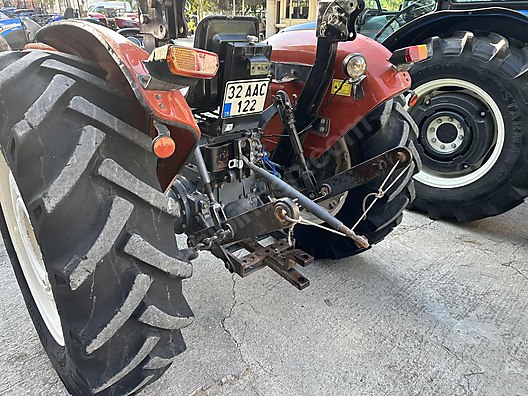 Machinery / Agricultural Machines / Tractors / New Holland / 54C