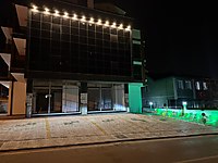 BAŞİSKELE BELEDİYE YAKININDA 360 M2 YENİ BİNA SATILIK DÜKKAN #1214267992