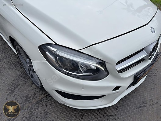 OTOFENİX 2015 MERCEDES B180 CDI AMG CAM TAVANLI 100.970 KM