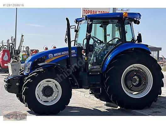 Machinery / Agricultural Machines / Tractors / New Holland / TD110D