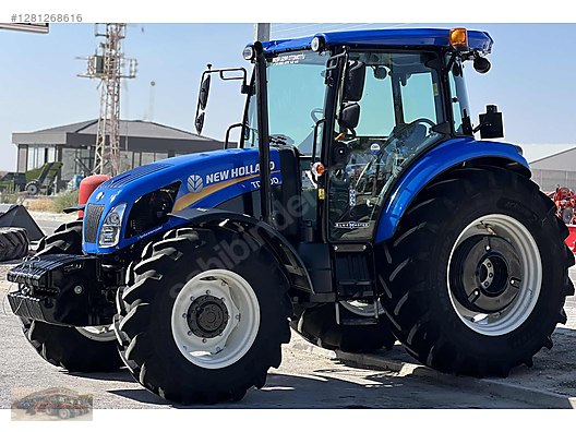 Machinery / Agricultural Machines / Tractors / New Holland / TD110D