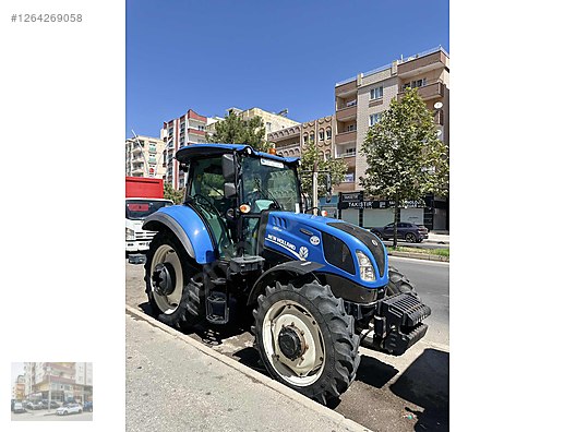 Machinery / Agricultural Machines / Tractors / New Holland / TR5.100