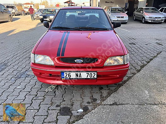 Vasıta / Otomobil / Ford / Escort / 1.6 / CLX