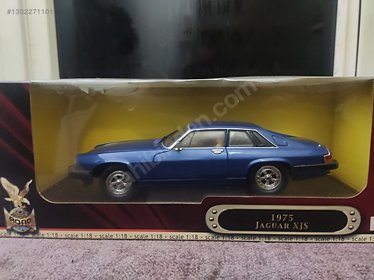 Road Signature Diecast Model 1:18 Jaguar Araba - 1302271101