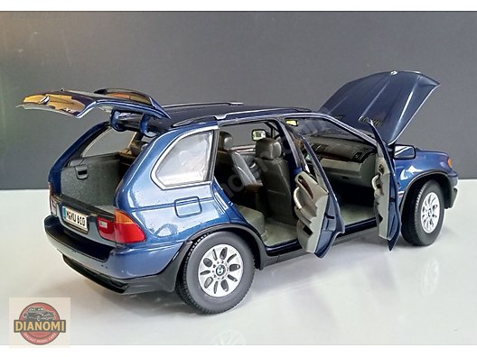 Kyosho Diecast Model 1:18 BMW Araba - 1283271377