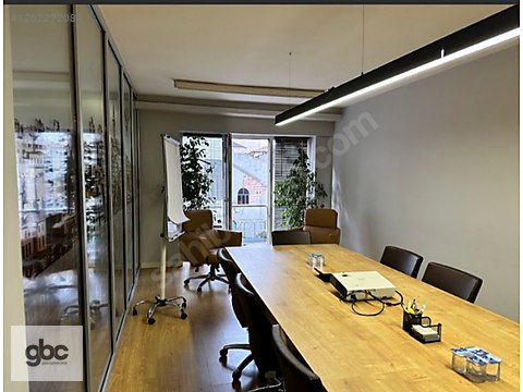 Beyoğlu İş Merkezi'nde Her Kapasiteye Uygun Toplantı...