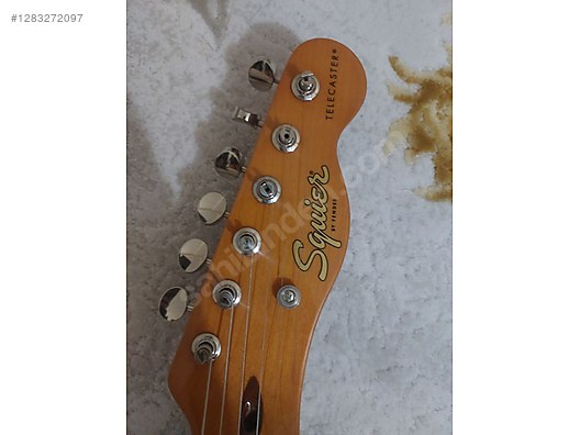 Squier Elektro Gitar