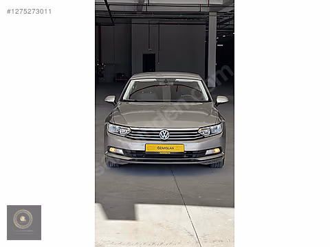 DEĞIŞENSİZ TERTEMİZ BAKIMLI OTOMATİK VİTES B8 PASSAT